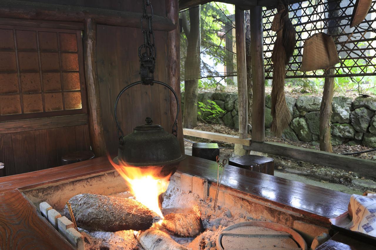 Yumoto Choza Hotel Takayama  Eksteriør billede